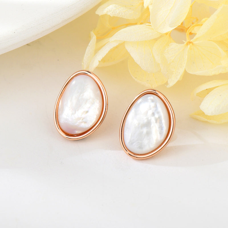 ROSE GOLD PLATED STUD EARRINGS