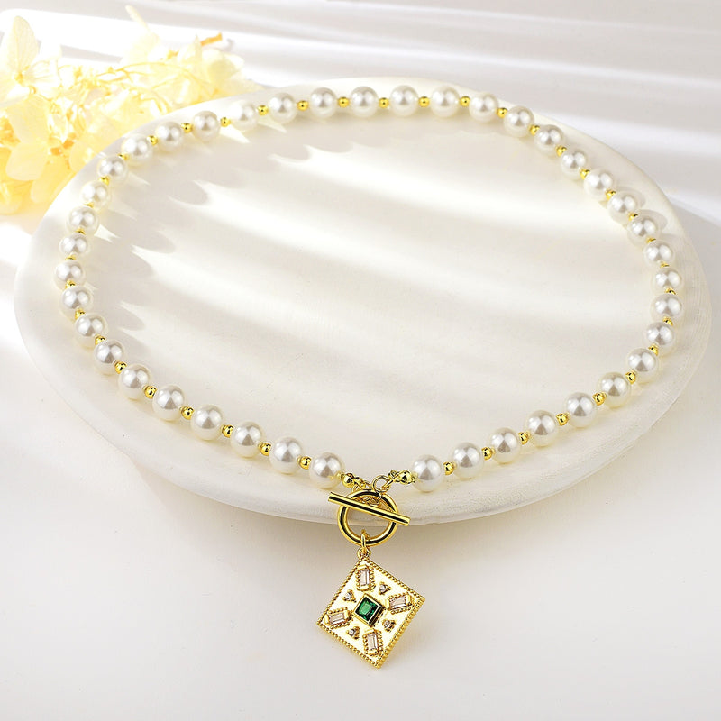 CLASSIC NECKLACE