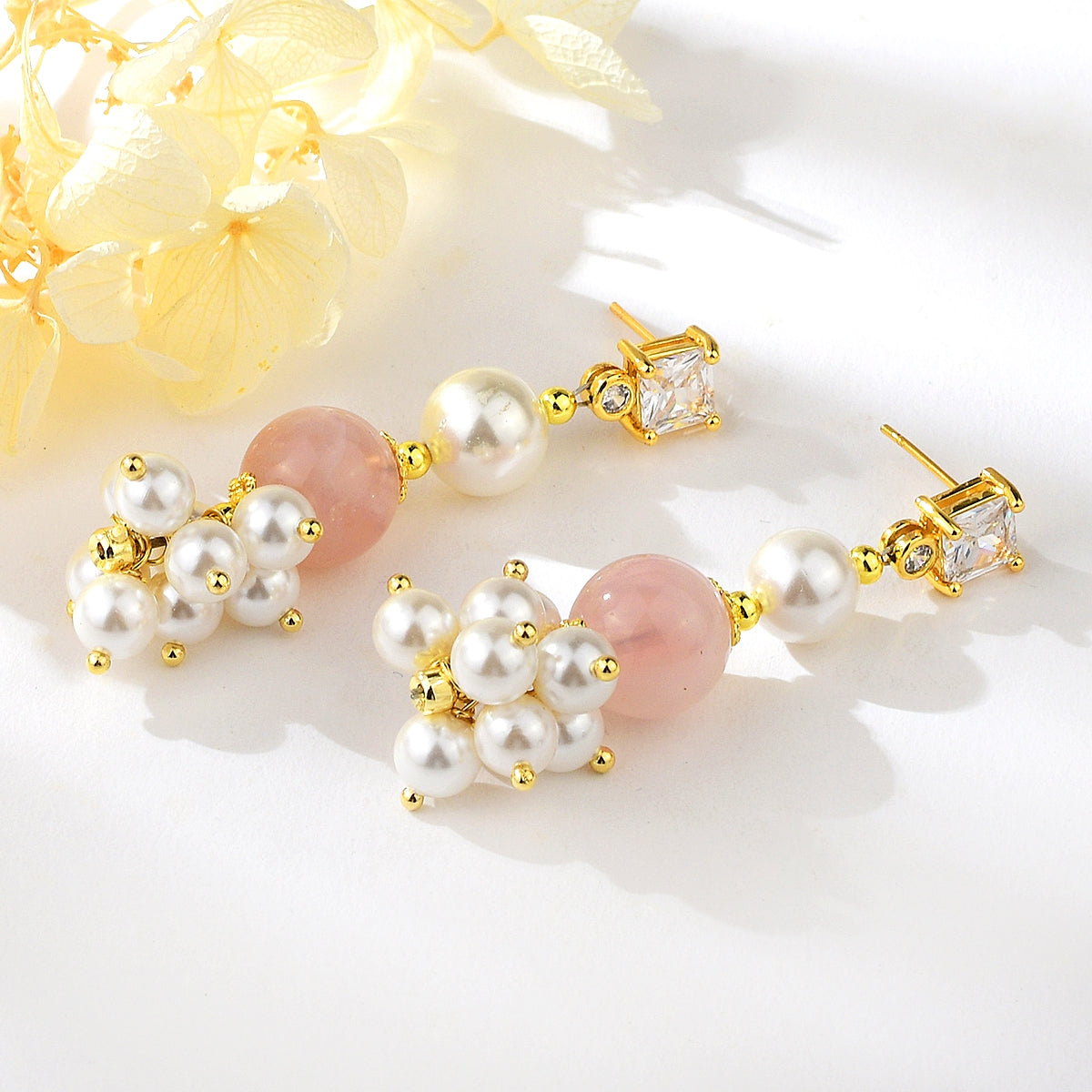 SHELL PEARL DANGLE EARRINGS