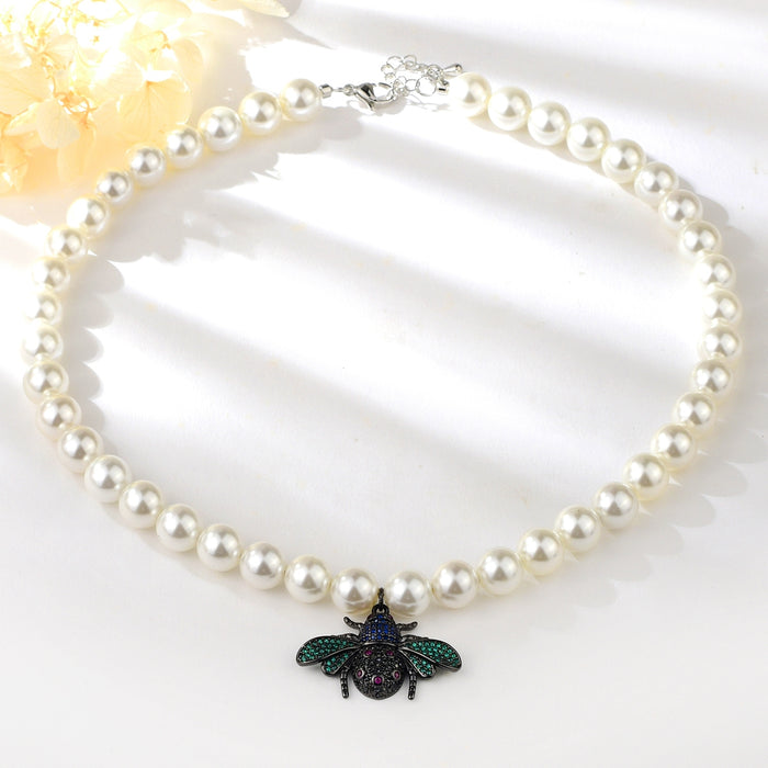 INSECT PENDANT NECKLACE