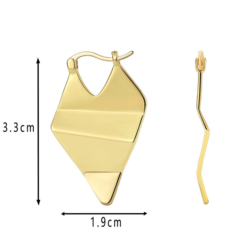 IRRESISTIBLE GOLD PLATED EARRINGS