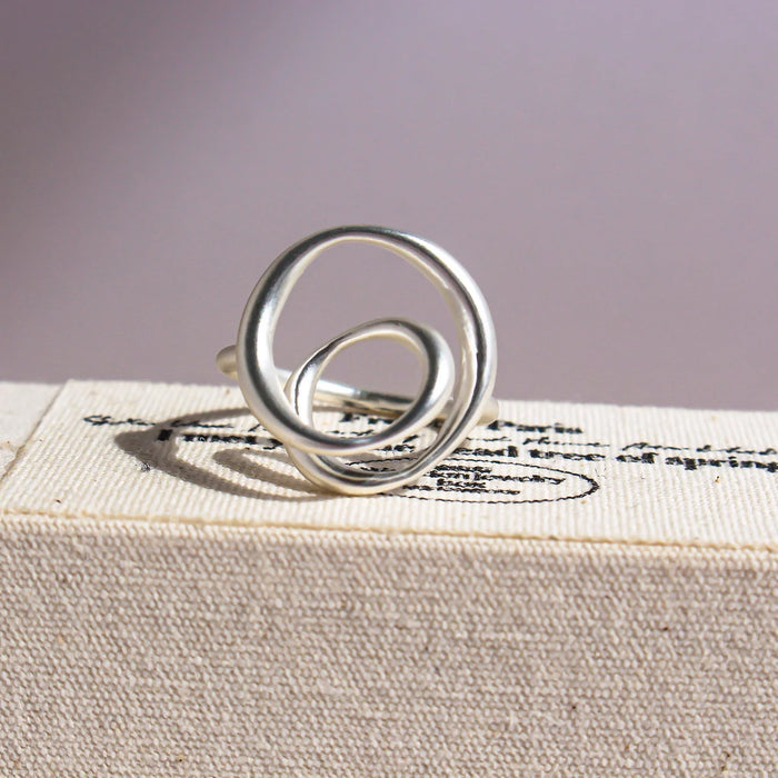 SIMPLE SMOOTH RING