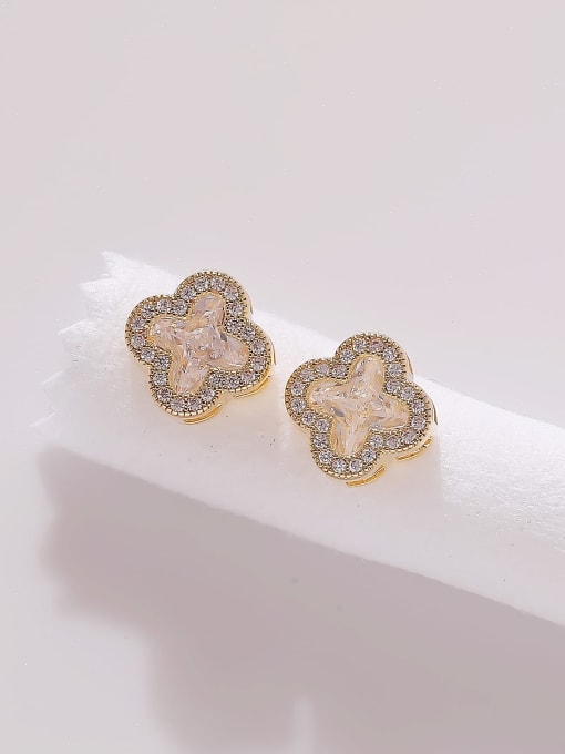 CLOVER VINTAGE STUD EARRING