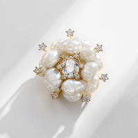 FRESHWATER PEARL BROOCH