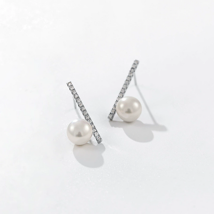 FRESHWATER PEARL EARRINGS