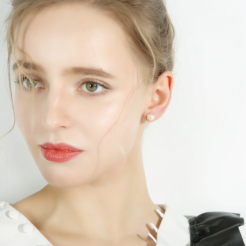 FRESHWATER PEARL EARRINGS