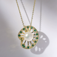 FRESHWATER PEARL NECKLACE