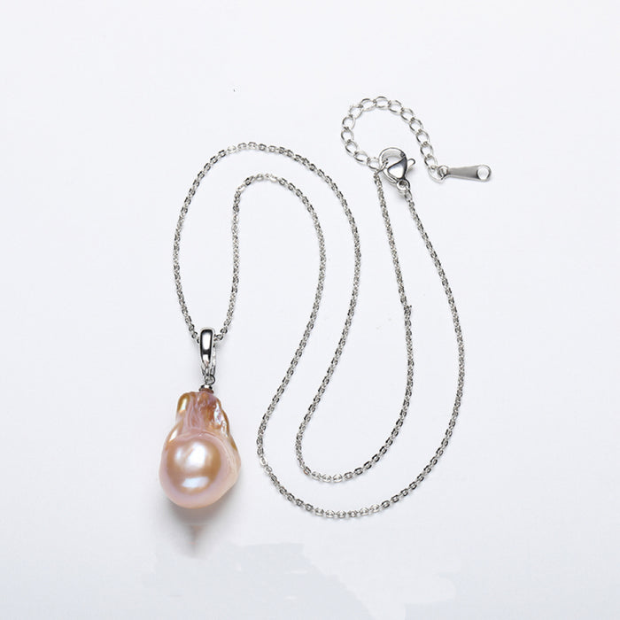 FRESHWATER PEARL NECKLACE