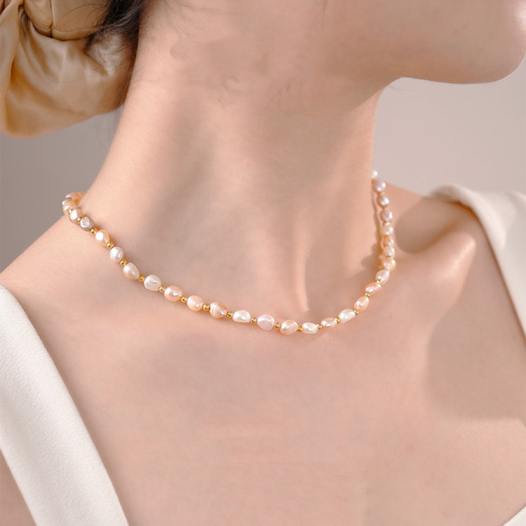 FRESHWATER PEARL NECKLACE