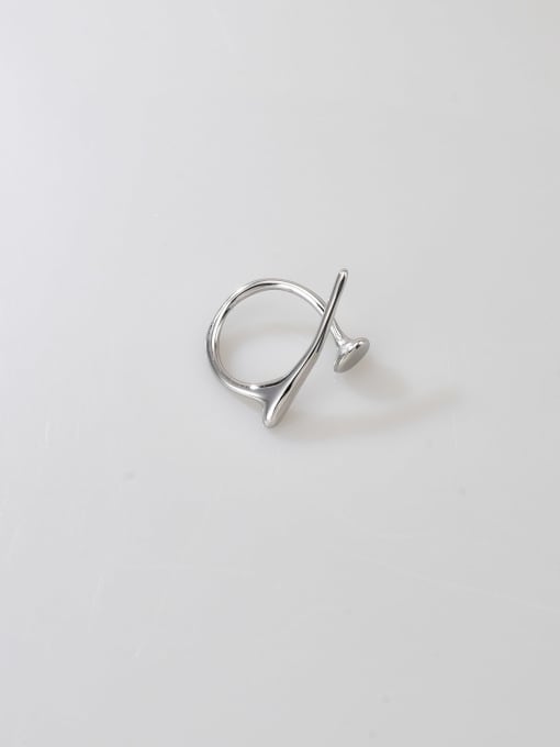 STAINLESS STEEL MINIMALIST BAND RING