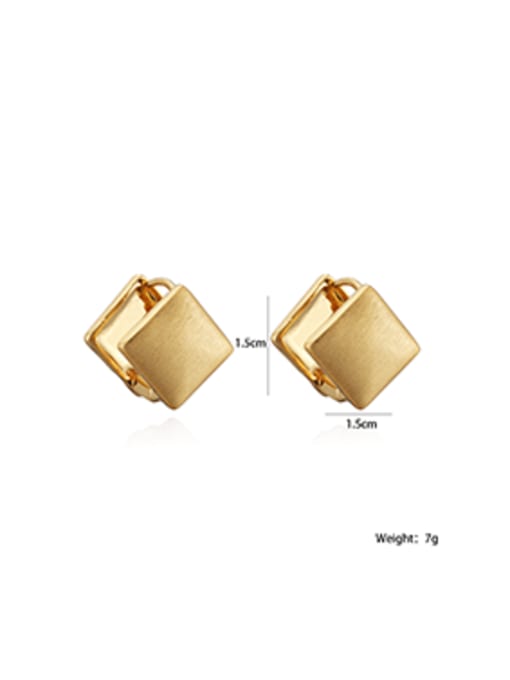 SIMPLE GEOMETRICAL GOLDEN EARRING