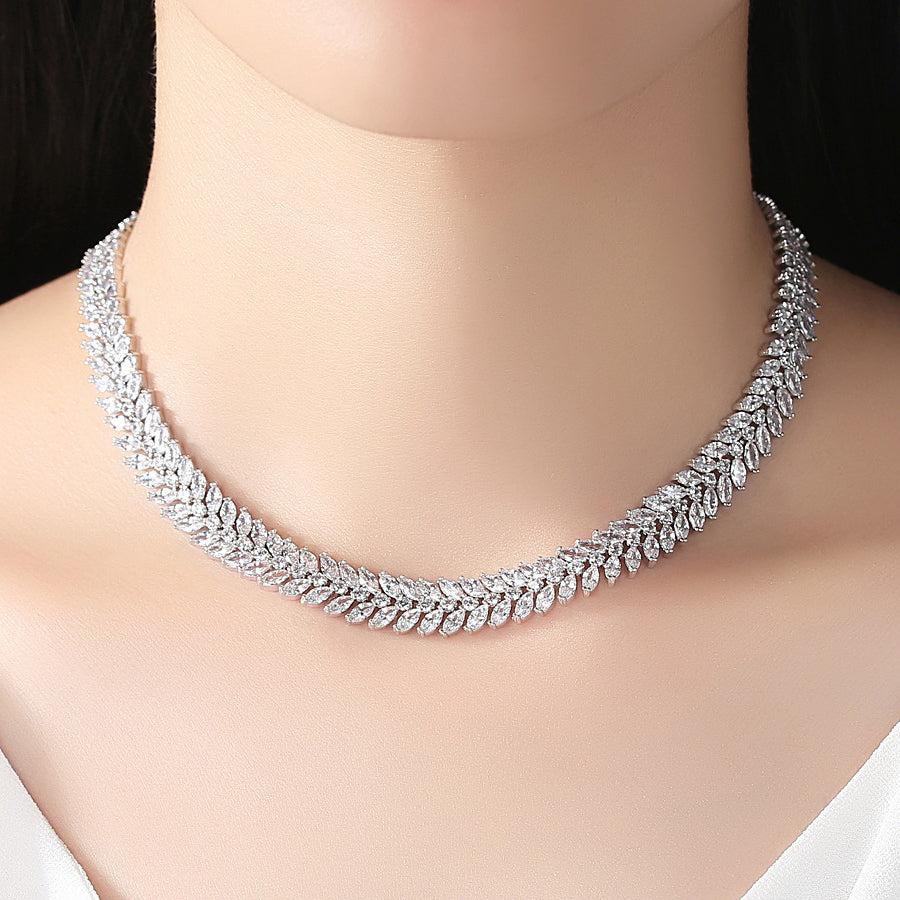 LUXURY NECKLACE