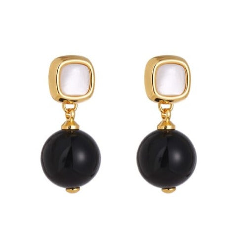 BLACK AGATE STYLE EARRING