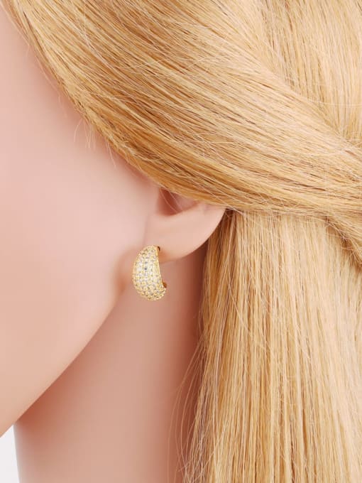 FASHIONABLE GOLDEN ZIRCONIAS EARRINGS