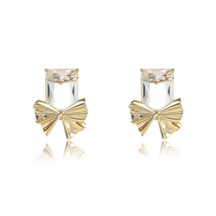 STATEMENT EARRINGS