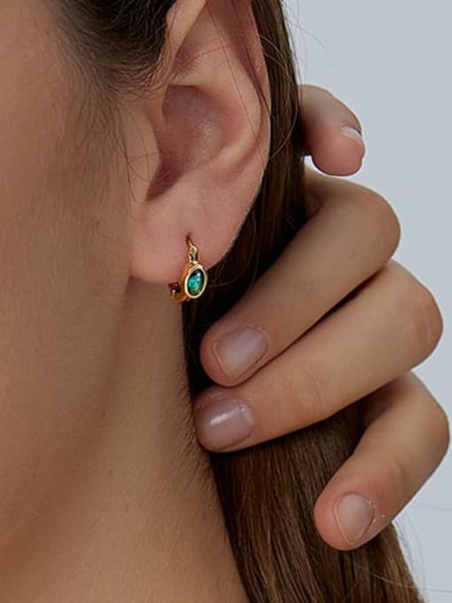 MINIMALIST GREEN ZIRCONIA EARRINGS