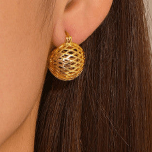 HOLLOW BALL EARRINGS