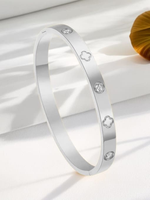 Four Leaf Bracelet