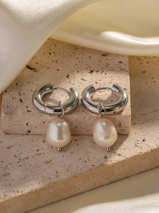 FRESHWATER PEARL TREND DROP EARRING