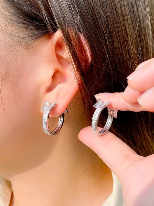 GORGEOUS SILVERY BUTTERFLY EARRINGS