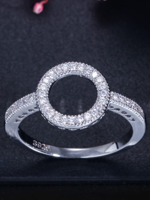 ELEGANT SPARKLY CUBIC ZIRCONIA RING