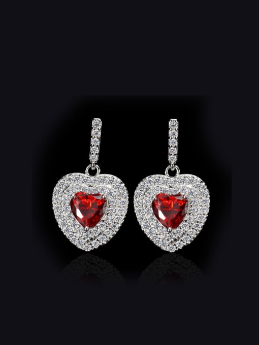 SOPHISTICATED HEART-SHAPED SHINY EARRINGS