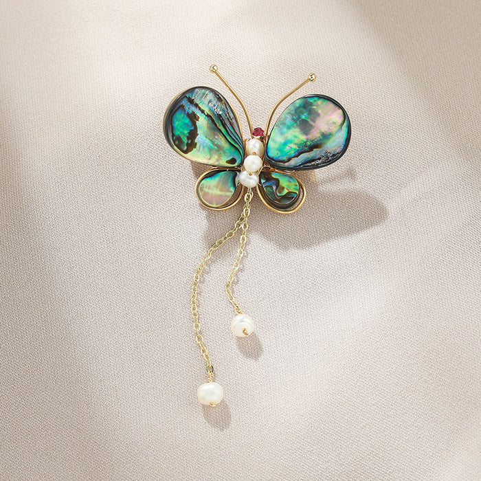 FRESHWATER PEARL BROOCH