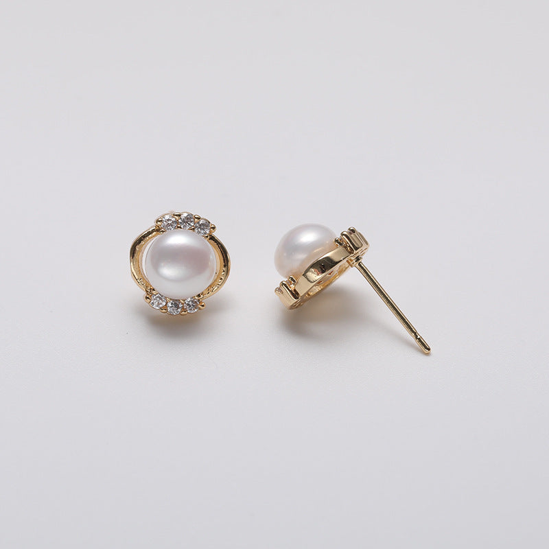 FRESHWATER PEARL EARRINGS