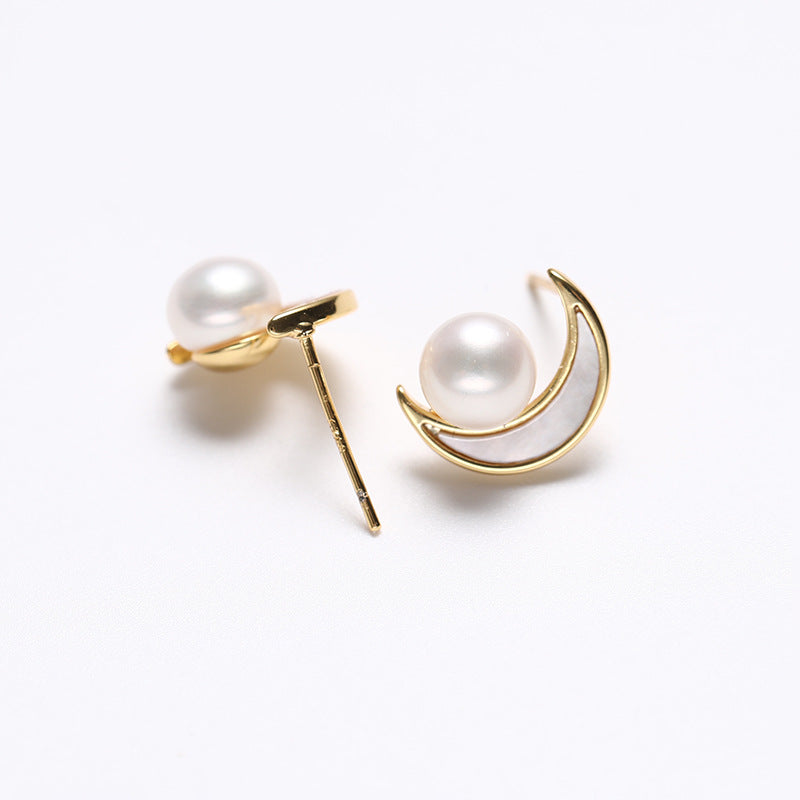 FRESHWATER PEARL EARRINGS