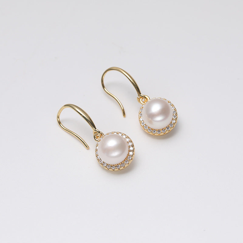 FRESHWATER PEARL EARRINGS