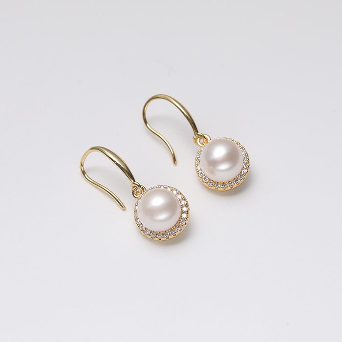 FRESHWATER PEARL EARRINGS