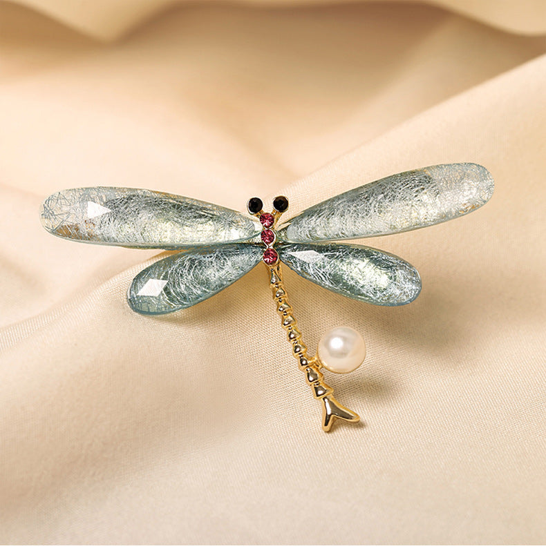 FRESHWATER PEARL BROOCH