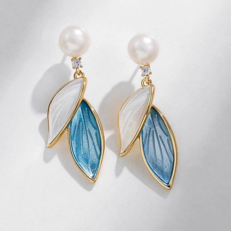 FRESHWATER PEARL EARRINGS