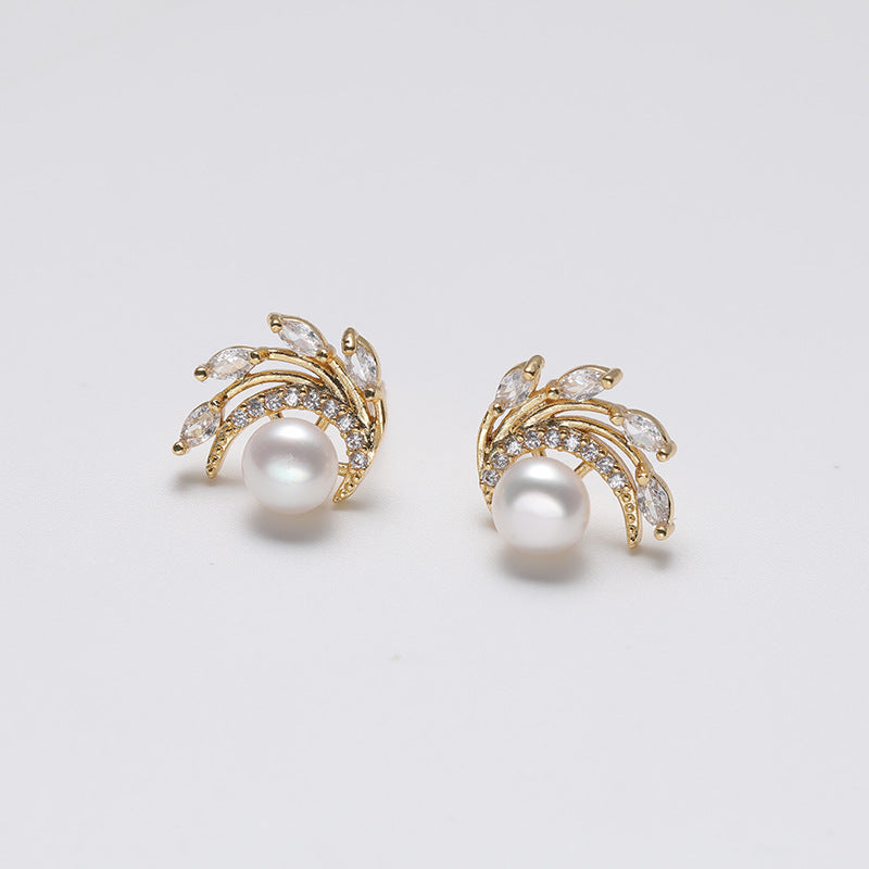 FRESHWATER PEARL EARRINGS