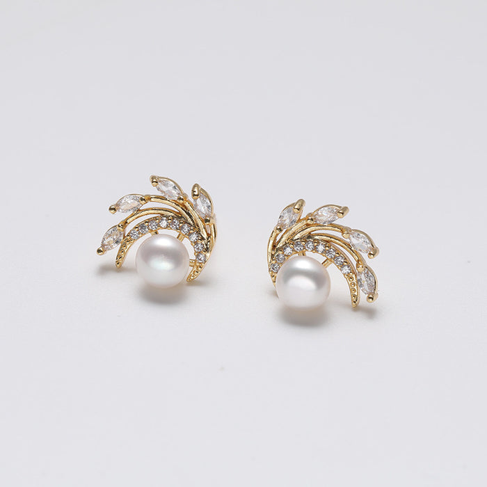 FRESHWATER PEARL EARRINGS