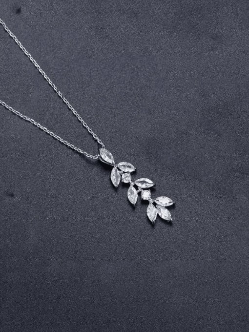 Leaf Pendant Necklace
