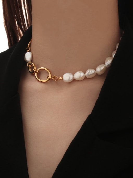 FRESHWATER PEARL NECKLACE