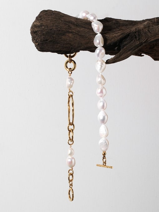 FRESHWATER PEARL NECKLACE