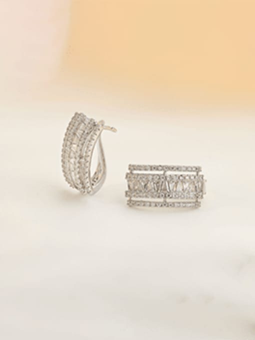 Minimalist Cluster Earrings
