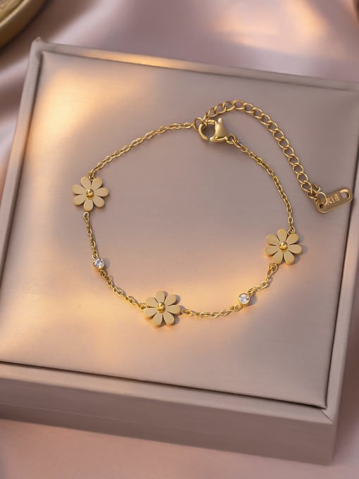 Three Daisy Bracelet