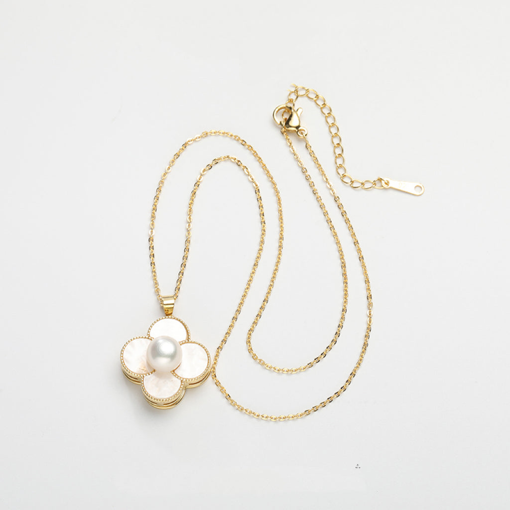FRESHWATER PEARL NECKLACE