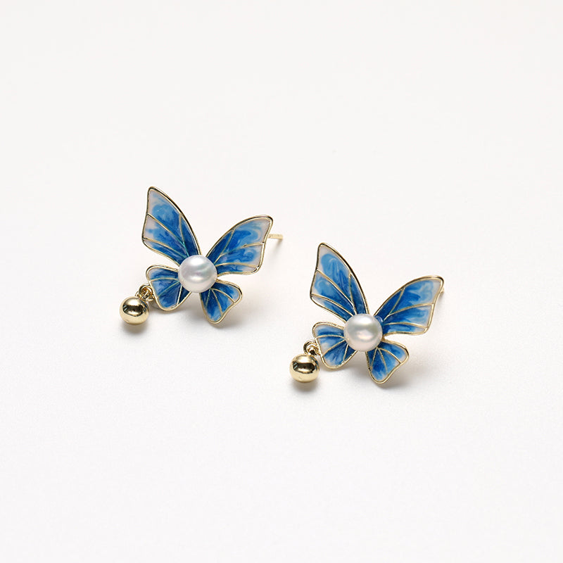 FRESHWATER PEARL EARRINGS
