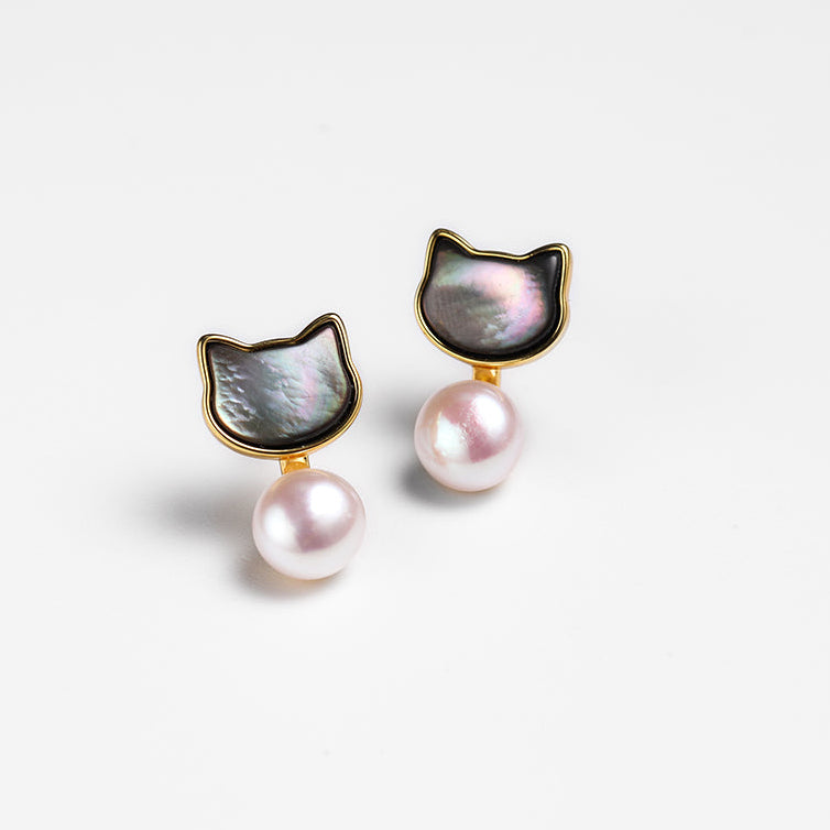 FRESHWATER PEARL EARRINGS