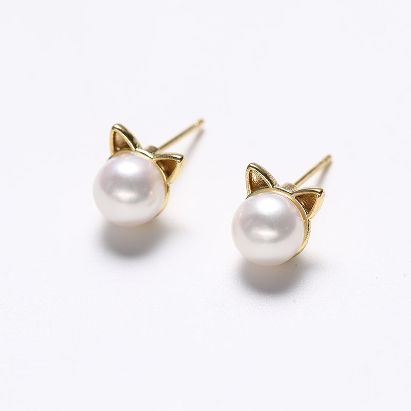 FRESHWATER PEARL EARRINGS
