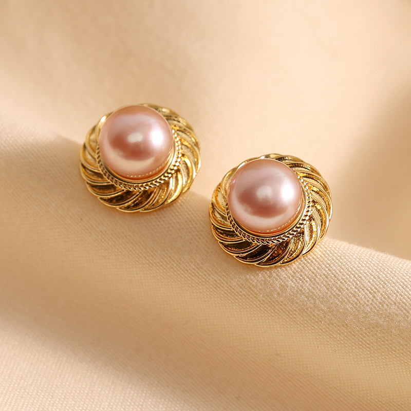 FRESHWATER PEARL EARRINGS