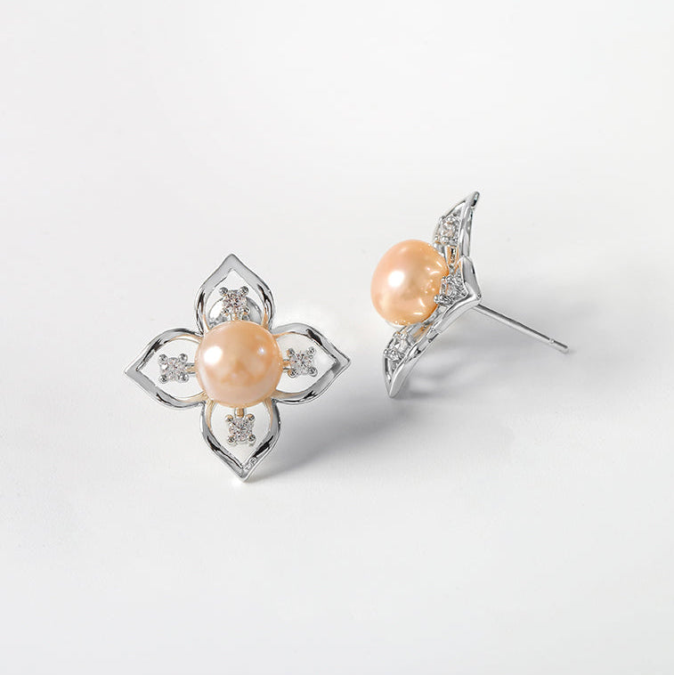 FRESHWATER PEARL EARRINGS