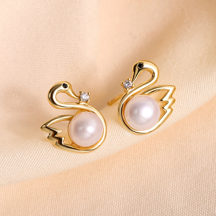 FRESHWATER PEARL EARRINGS