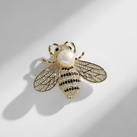 FRESHWATER PEARL BROOCH