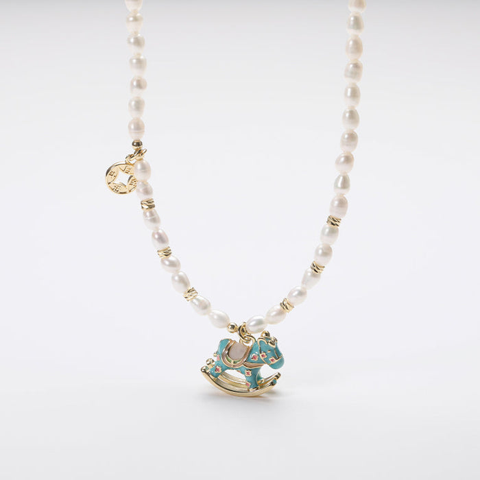 FRESHWATER PEARL NECKLACE