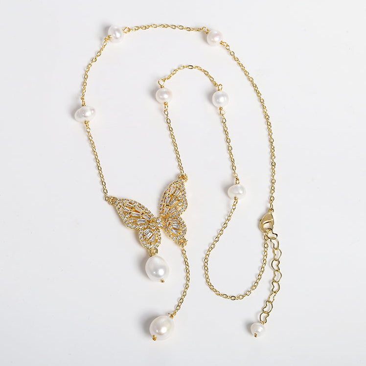 FRESHWATER PEARL NECKLACE